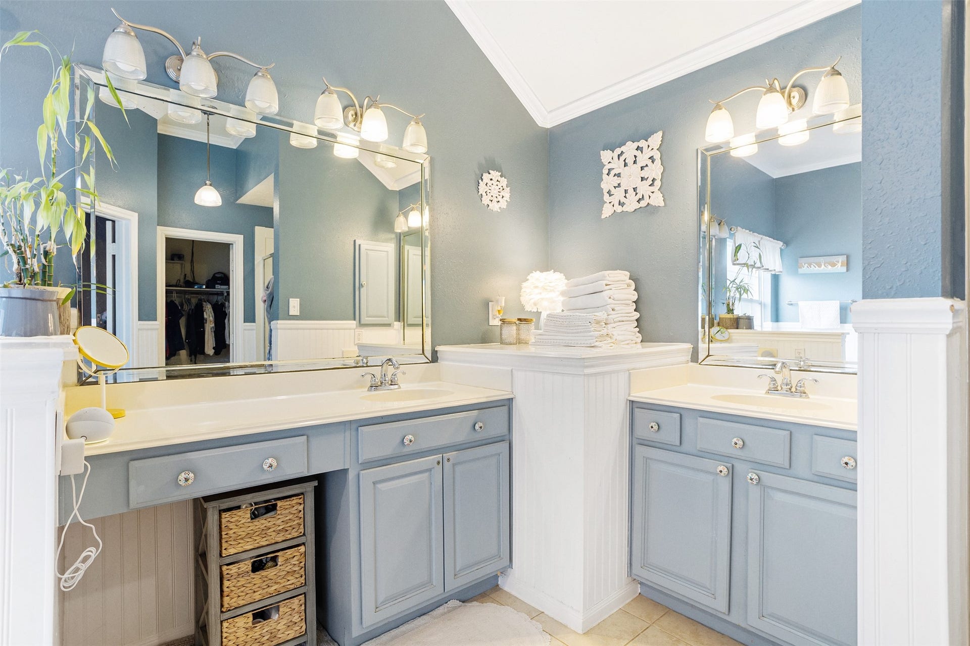 1007 Hyland Lane, League City, TX 77573 1007 Hyland Lane, League City, TX 77573