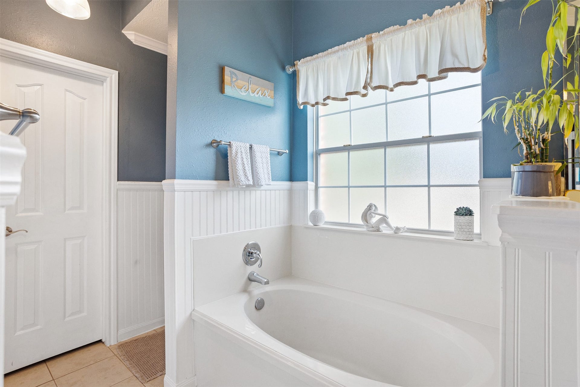 1007 Hyland Lane, League City, TX 77573 1007 Hyland Lane, League City, TX 77573