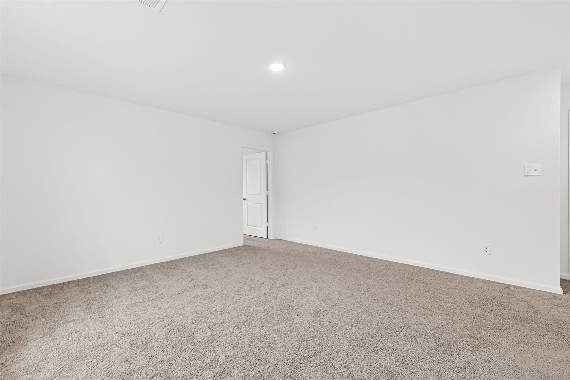 Large Second Floor Landing