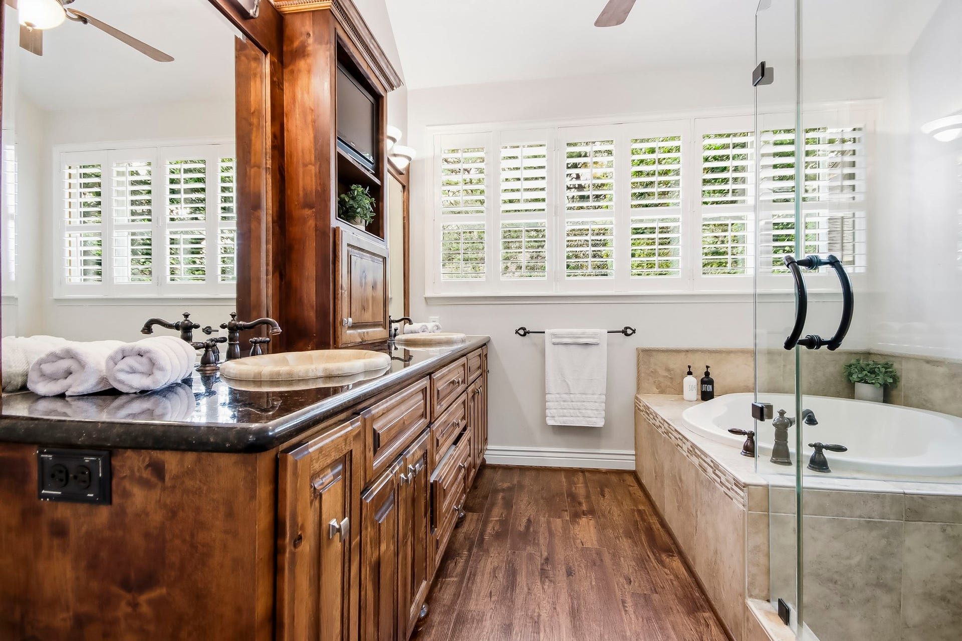 38 Sky Terrace Place, The Woodlands, TX 77381 38 Sky Terrace Place, The Woodlands, TX 77381