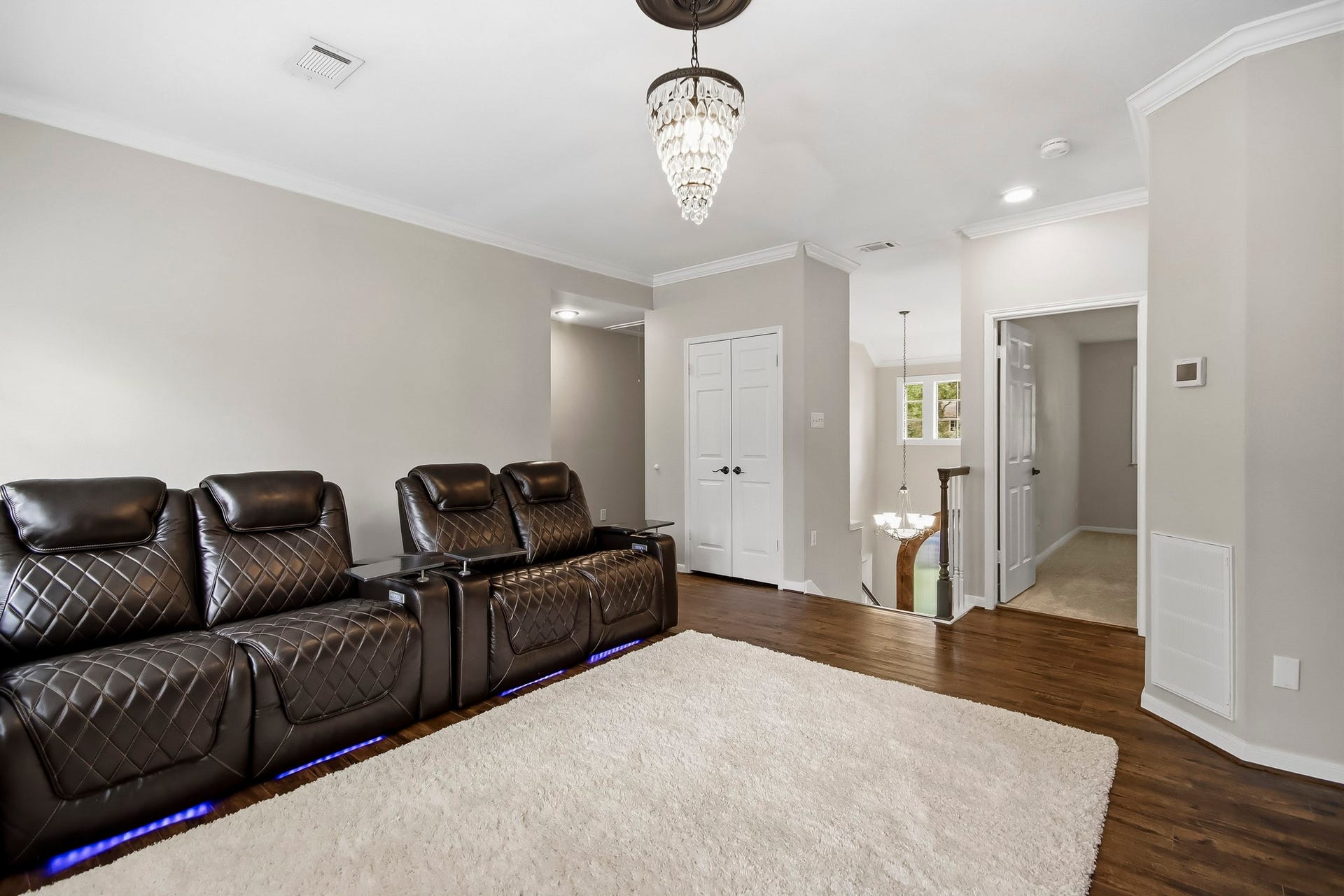 38 Sky Terrace Place, The Woodlands, TX 77381 38 Sky Terrace Place, The Woodlands, TX 77381