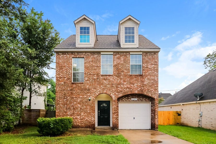 Property photo for 6607 Dickson Way, Houston, TX