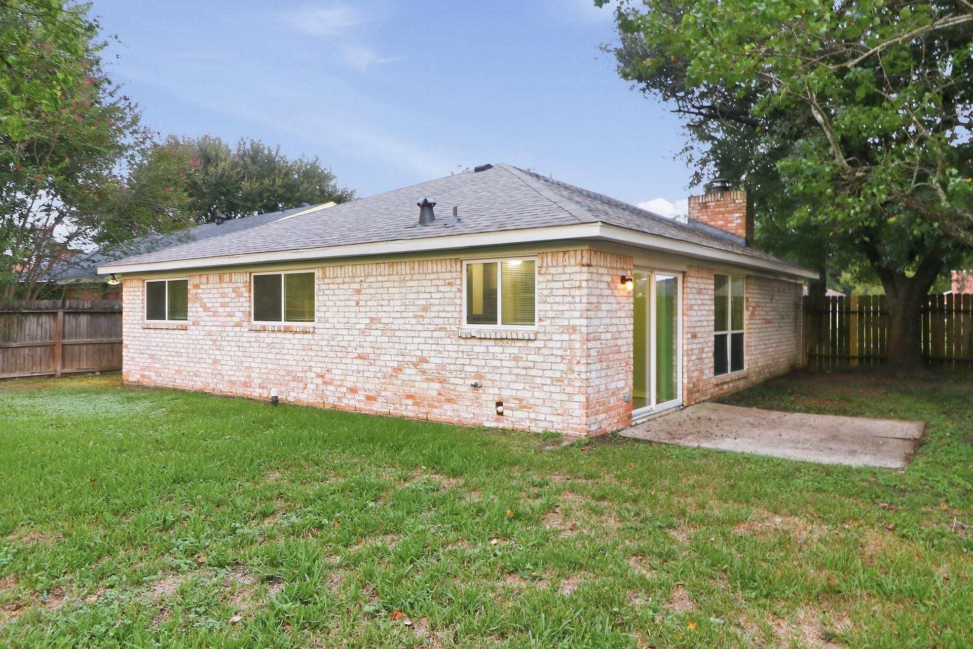 12615 Enchanted Path Drive, Houston, TX 77044 12615 Enchanted Path Drive, Houston, TX 77044