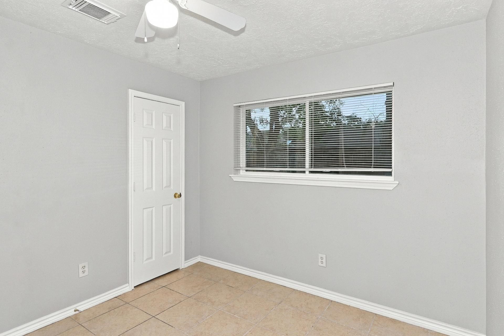 12615 Enchanted Path Drive, Houston, TX 77044 12615 Enchanted Path Drive, Houston, TX 77044