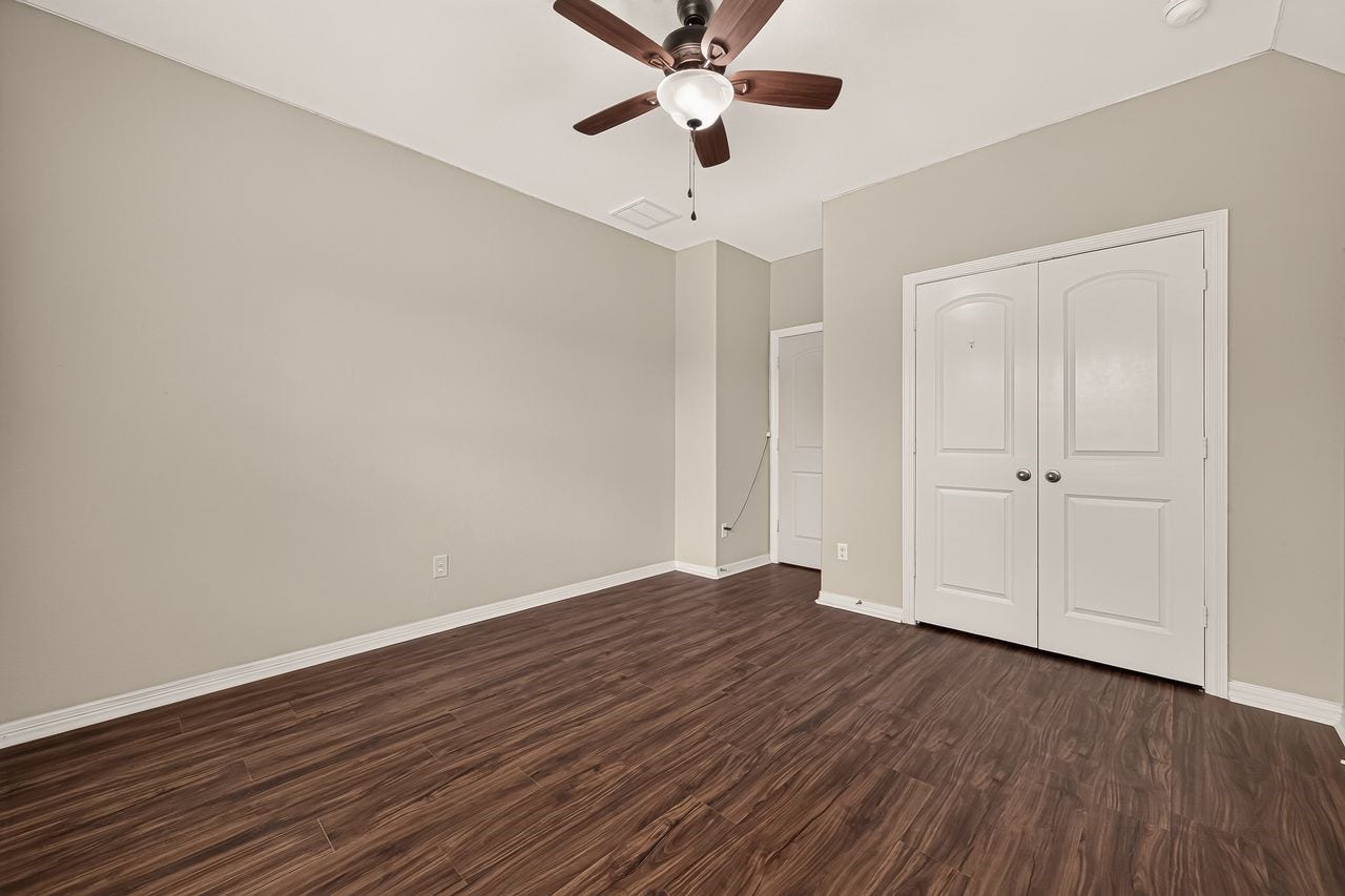 11202 Bluewater Lagoon Circle, Cypress, TX 77433