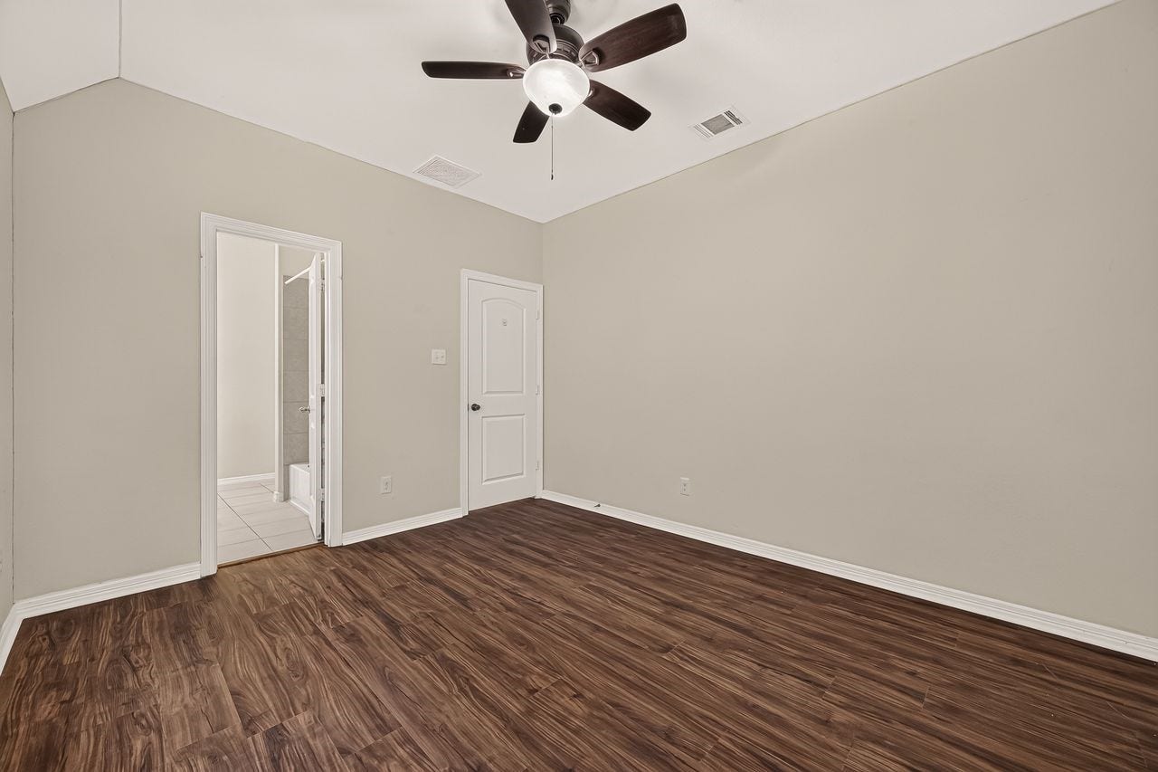 11202 Bluewater Lagoon Circle, Cypress, TX 77433