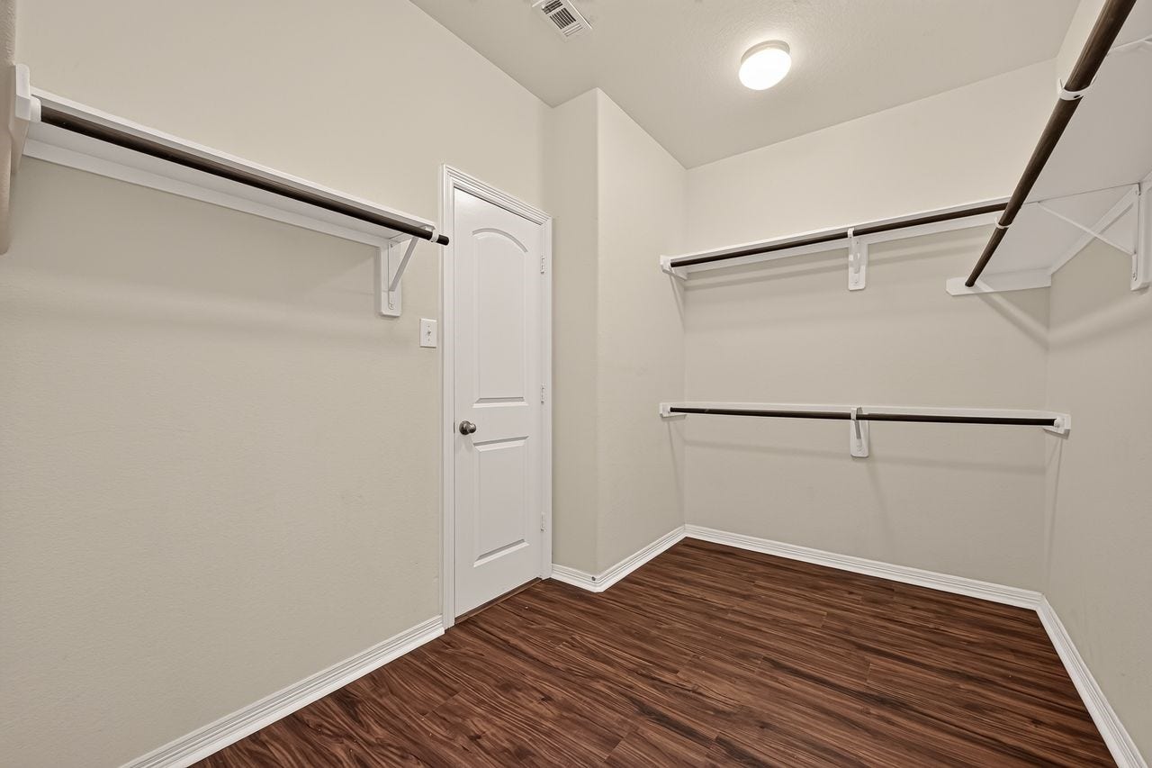 11202 Bluewater Lagoon Circle, Cypress, TX 77433