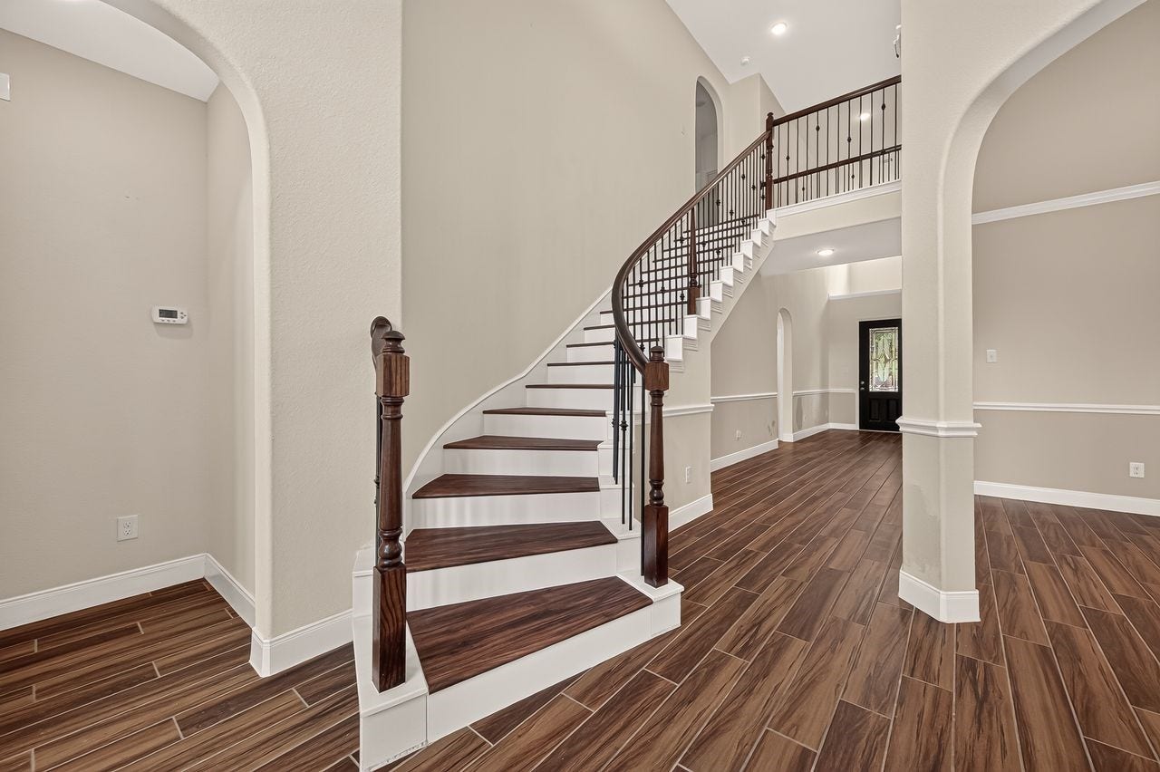 11202 Bluewater Lagoon Circle, Cypress, TX 77433
