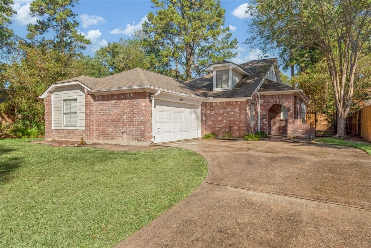 1923 Havenhouse Drive, Spring, TX 77386 1923 Havenhouse Drive, Spring, TX 77386