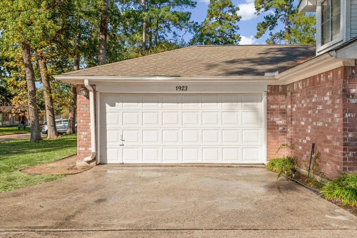 1923 Havenhouse Drive, Spring, TX 77386 1923 Havenhouse Drive, Spring, TX 77386