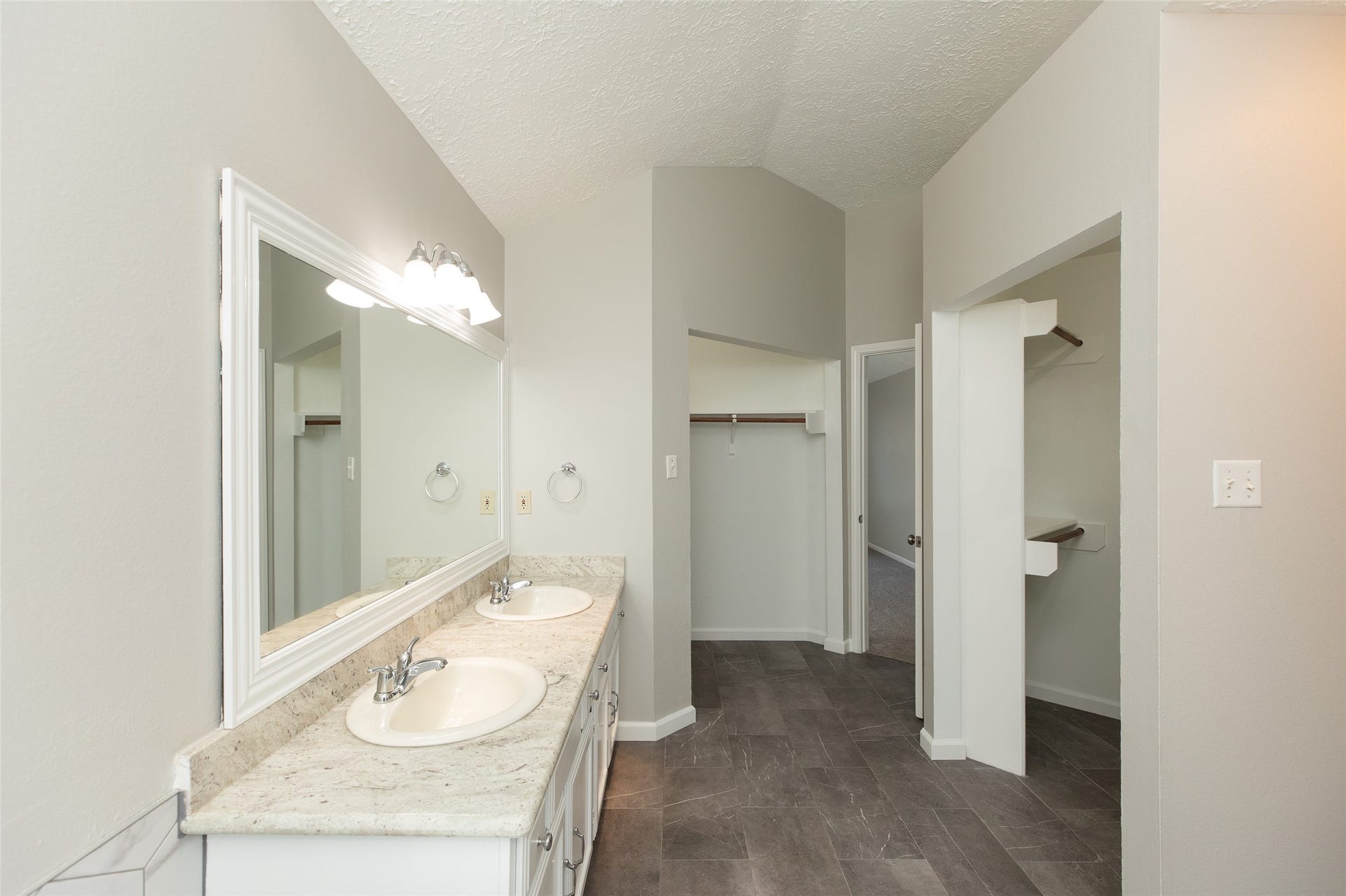 1923 Havenhouse Drive, Spring, TX 77386 1923 Havenhouse Drive, Spring, TX 77386