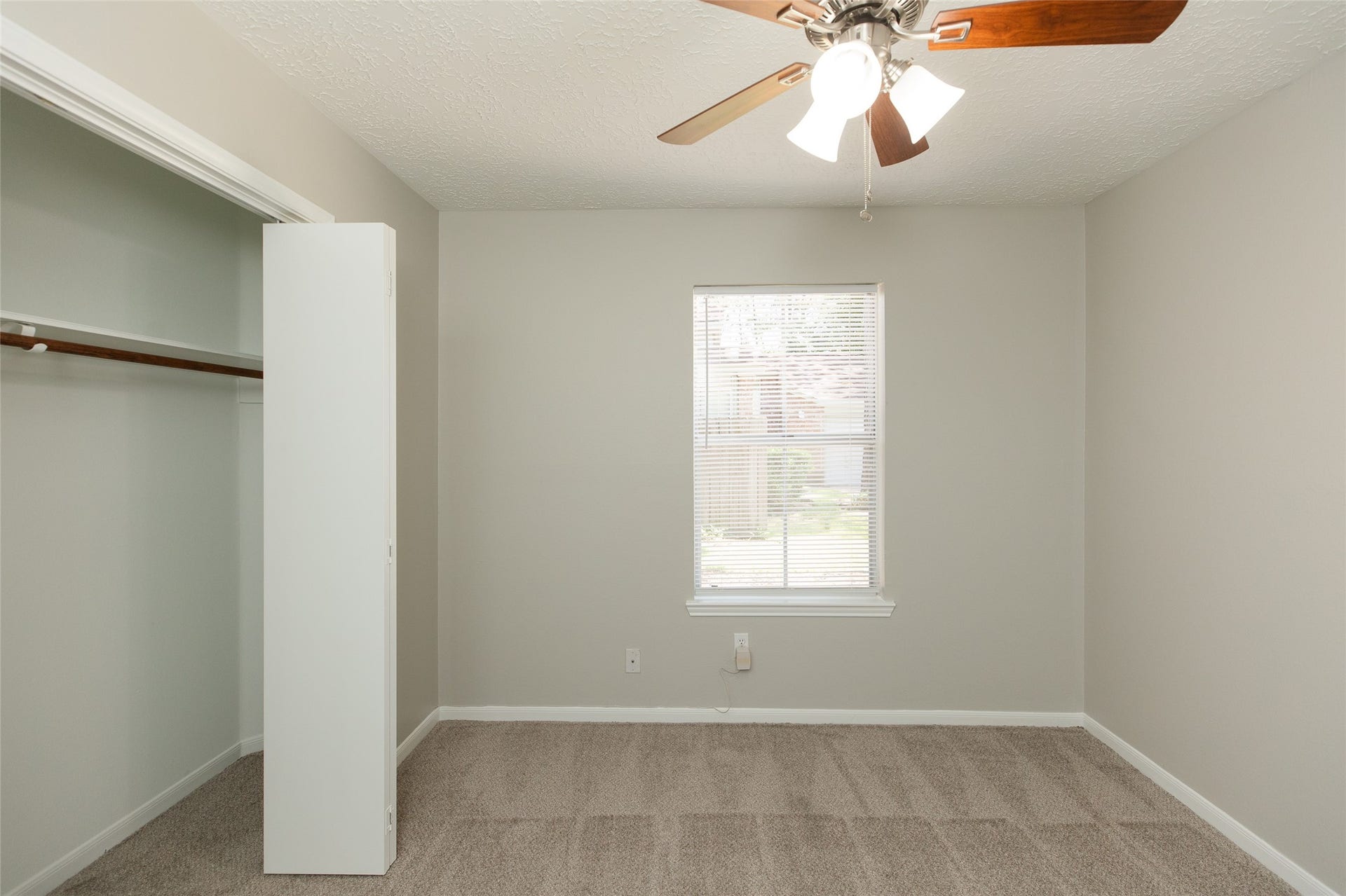 1923 Havenhouse Drive, Spring, TX 77386 1923 Havenhouse Drive, Spring, TX 77386