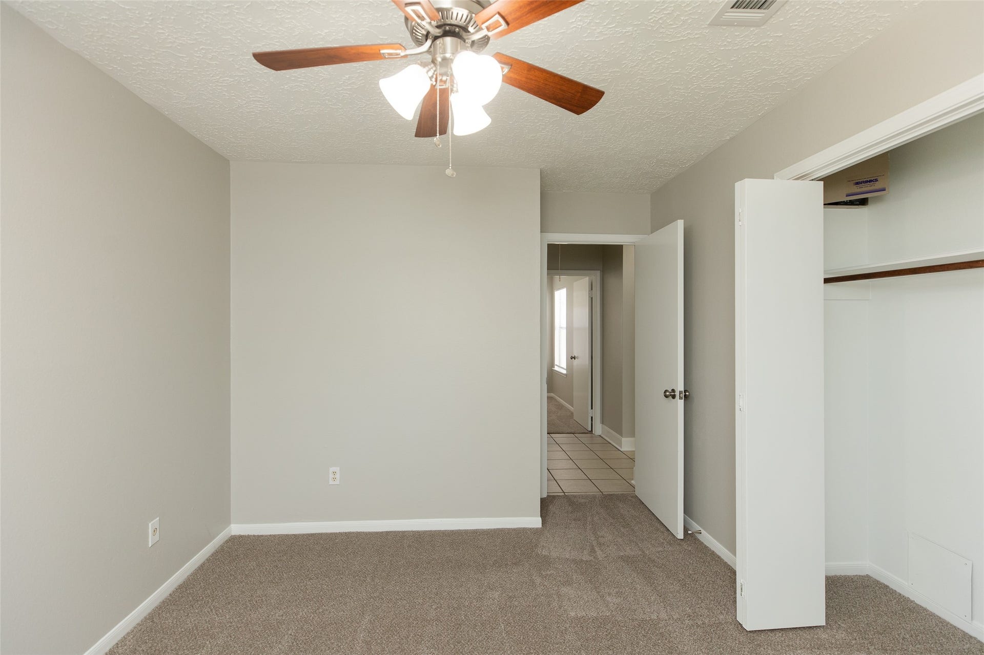 1923 Havenhouse Drive, Spring, TX 77386 1923 Havenhouse Drive, Spring, TX 77386