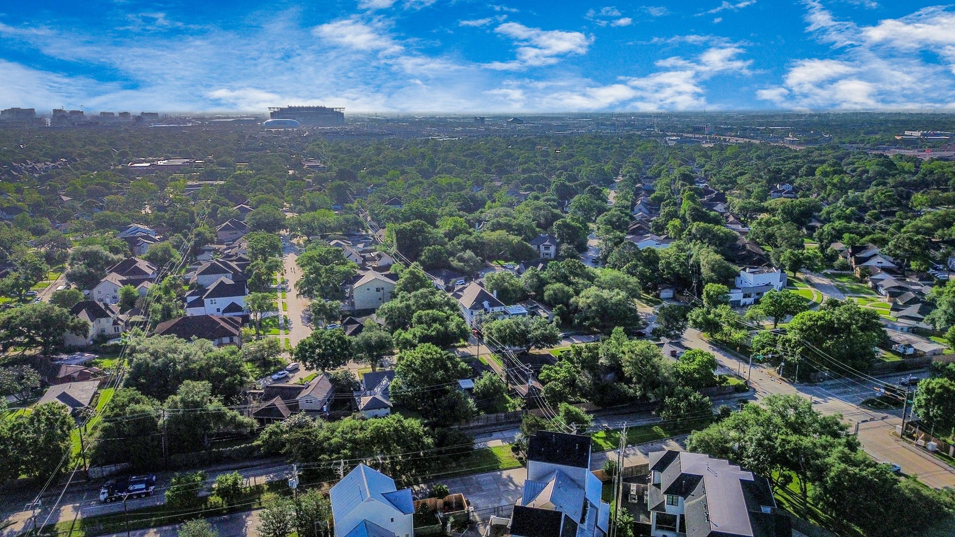 4005 Woodshire Village Estates, Houston, TX 77025 Ariel view