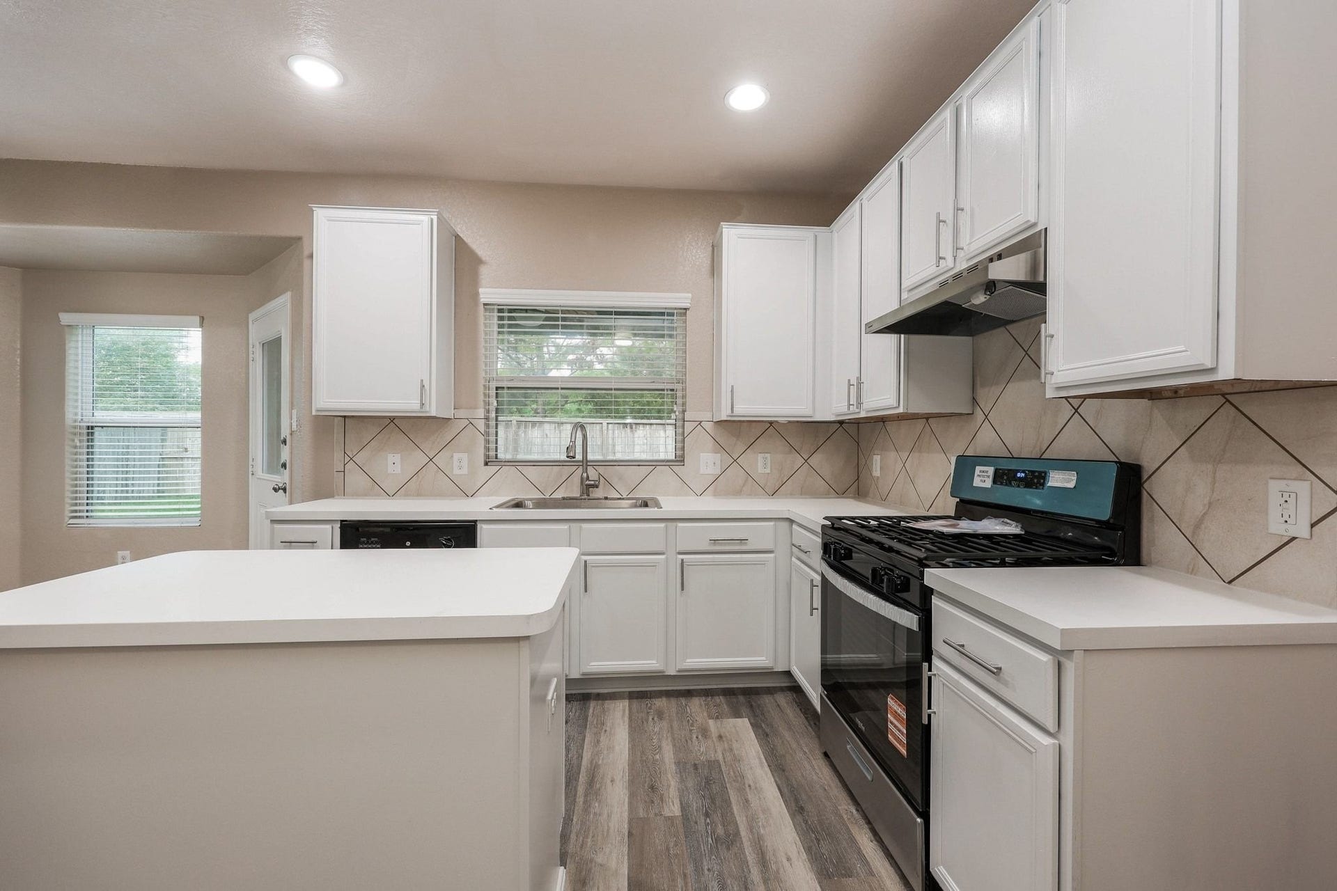 8115 Redbud Point Lane, Houston, TX 77049