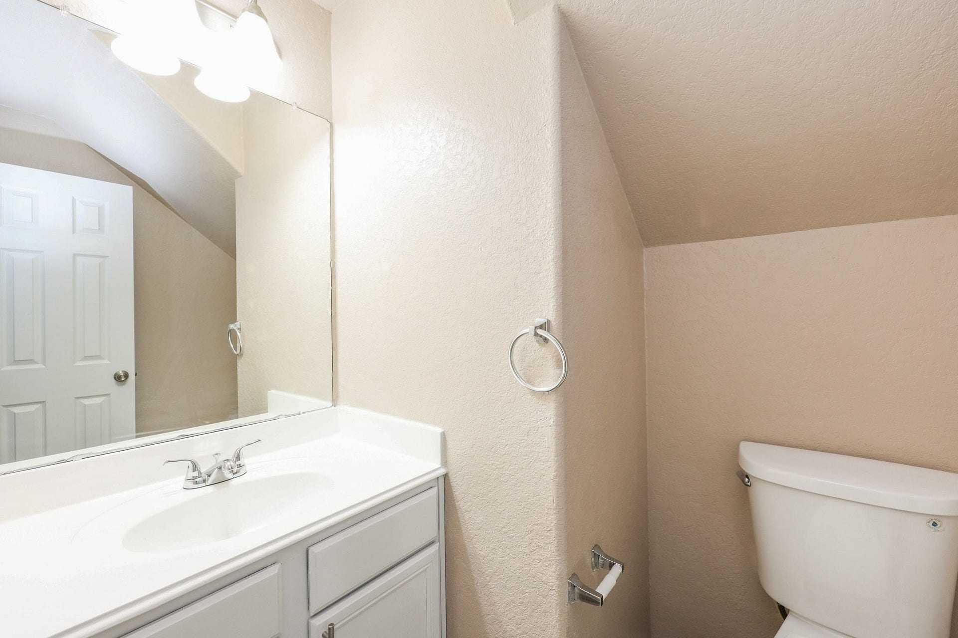 8115 Redbud Point Lane, Houston, TX 77049