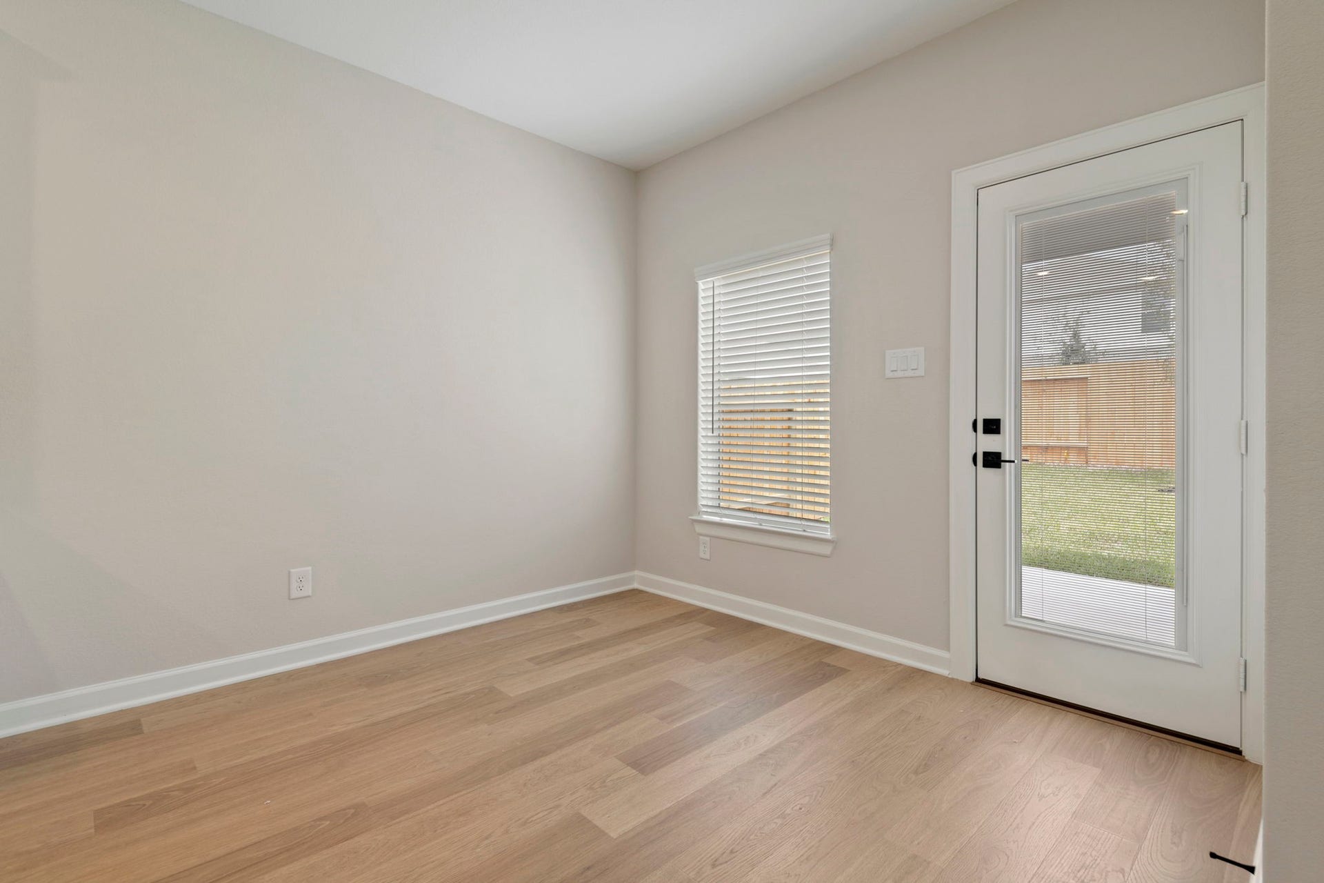 21571 Bluebonnet Bay Drive, Magnolia, TX 77354 21571 Bluebonnet Bay Drive, Magnolia, TX 77354