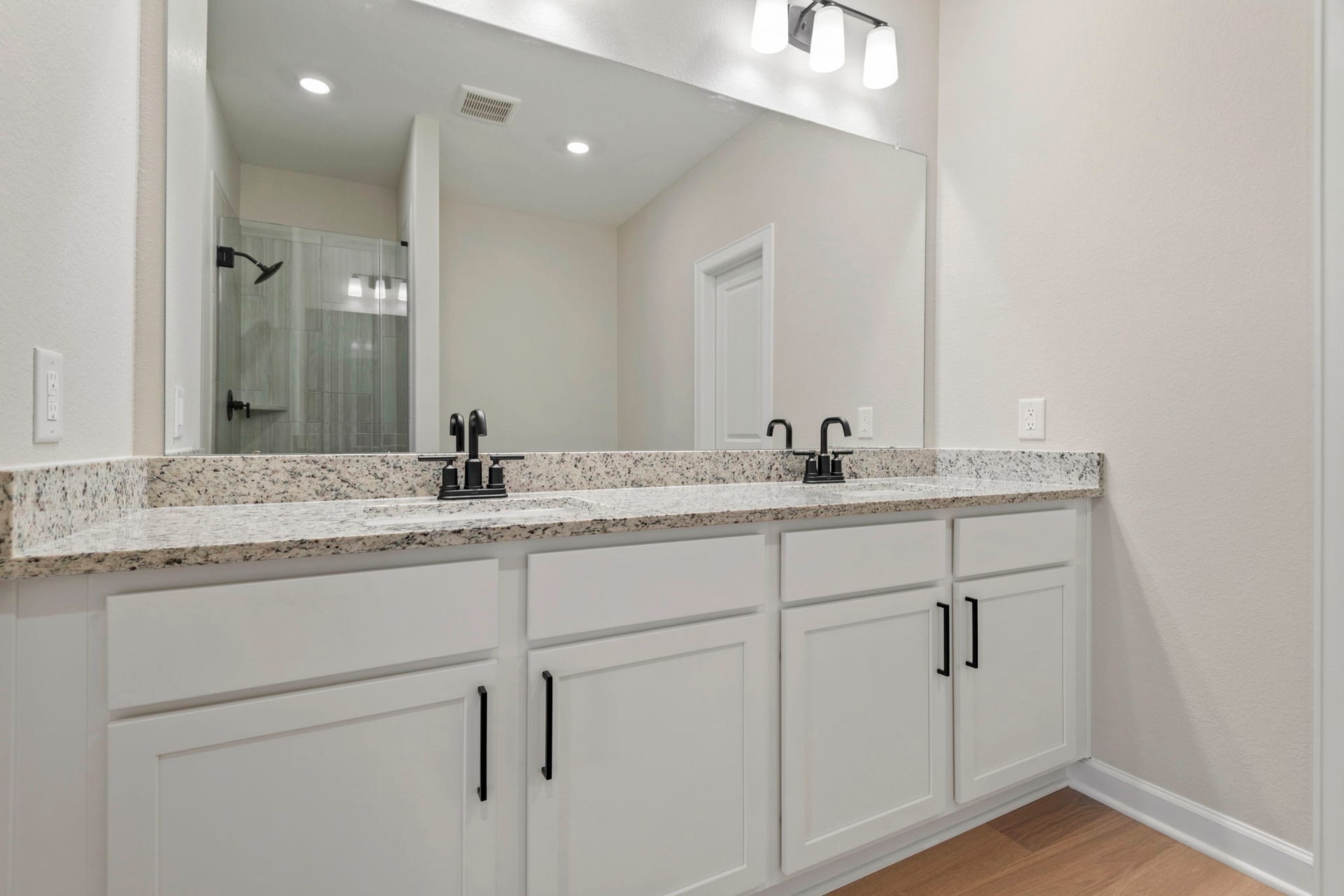 21571 Bluebonnet Bay Drive, Magnolia, TX 77354 21571 Bluebonnet Bay Drive, Magnolia, TX 77354