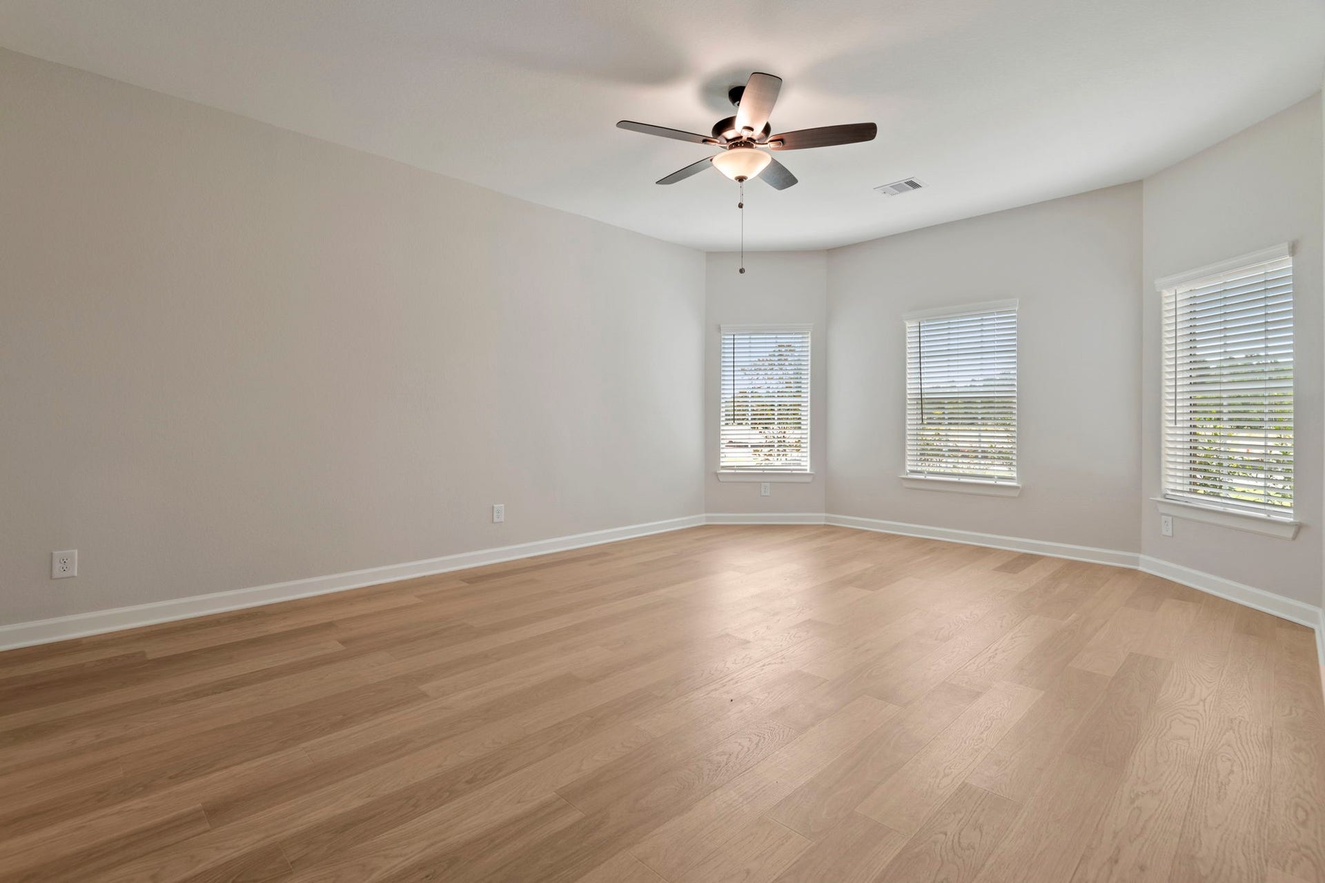 21571 Bluebonnet Bay Drive, Magnolia, TX 77354 21571 Bluebonnet Bay Drive, Magnolia, TX 77354