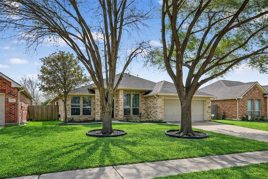Property photo for 18223 Waverly Bend Lane, Cypress, TX