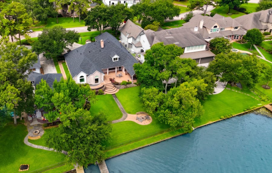 Property photo for 7815 Lake Mist Court, Houston, TX