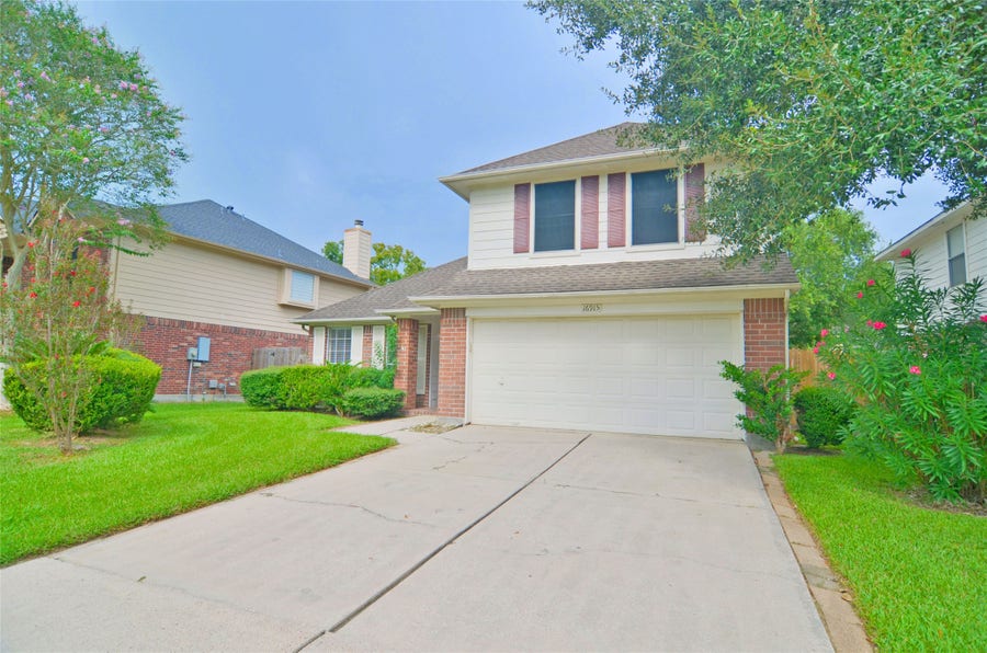 Property photo for 16915 Lighthouse View Drive, Friendswood, TX