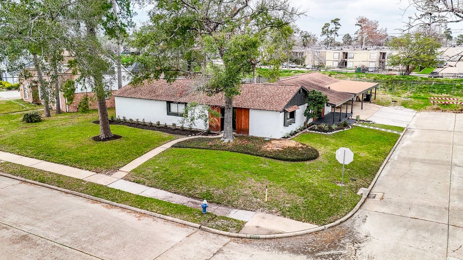 Property photo for 6002 Greenmont Drive, Houston, TX