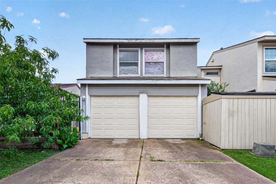 Property photo for 7709 Shadow Hill Lane, Houston, TX