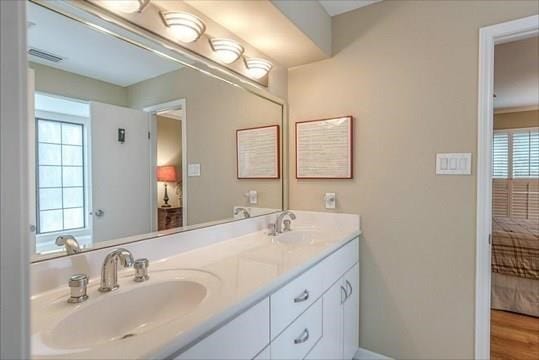 8 Buttonbush Court, The Woodlands, TX 77380 8 Buttonbush Court, The Woodlands, TX 77380
