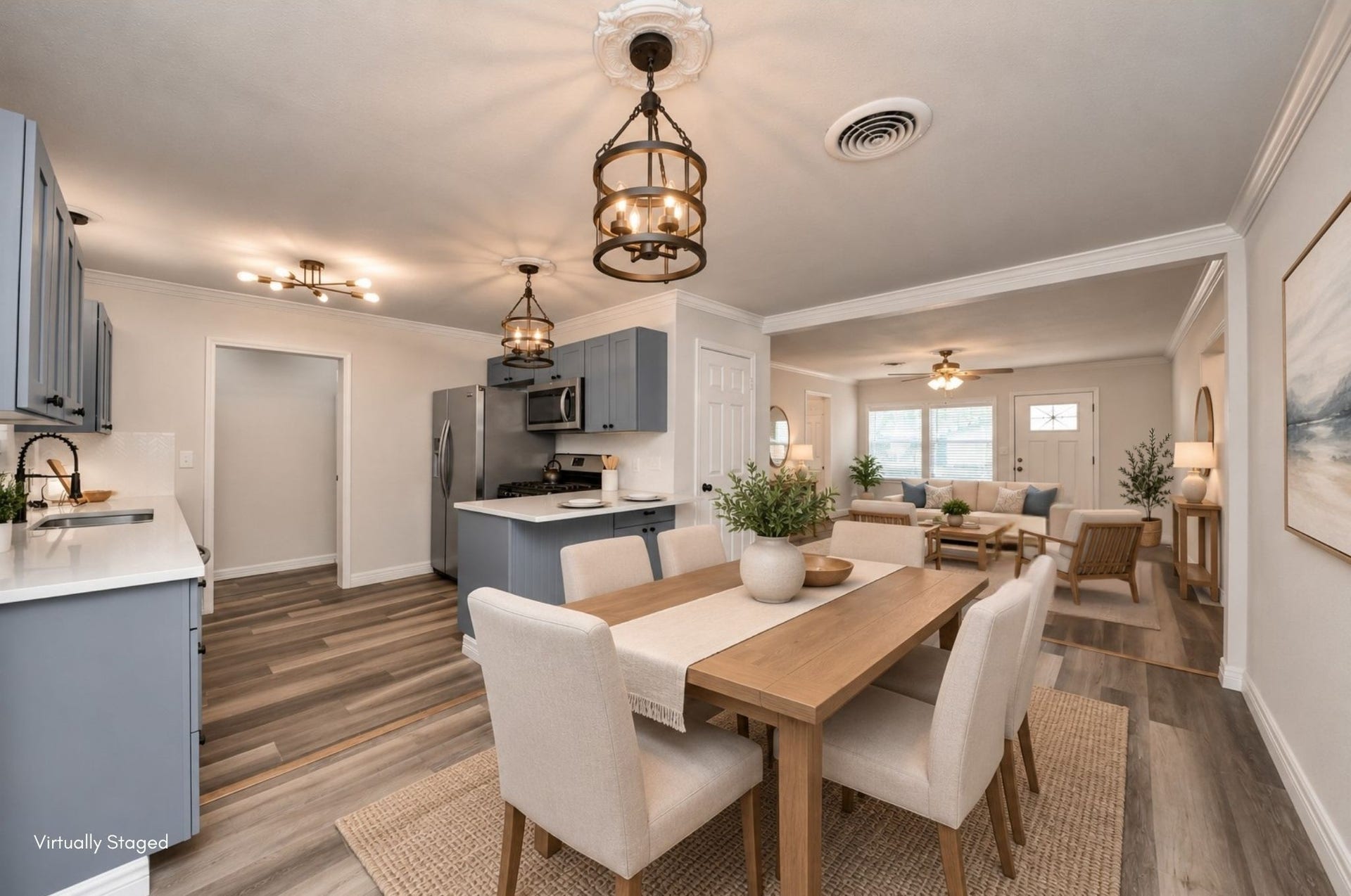 1309 W Lang Street, Alvin, TX 77511 Virtually staged dining area to assist with visualizing furniture in the home.