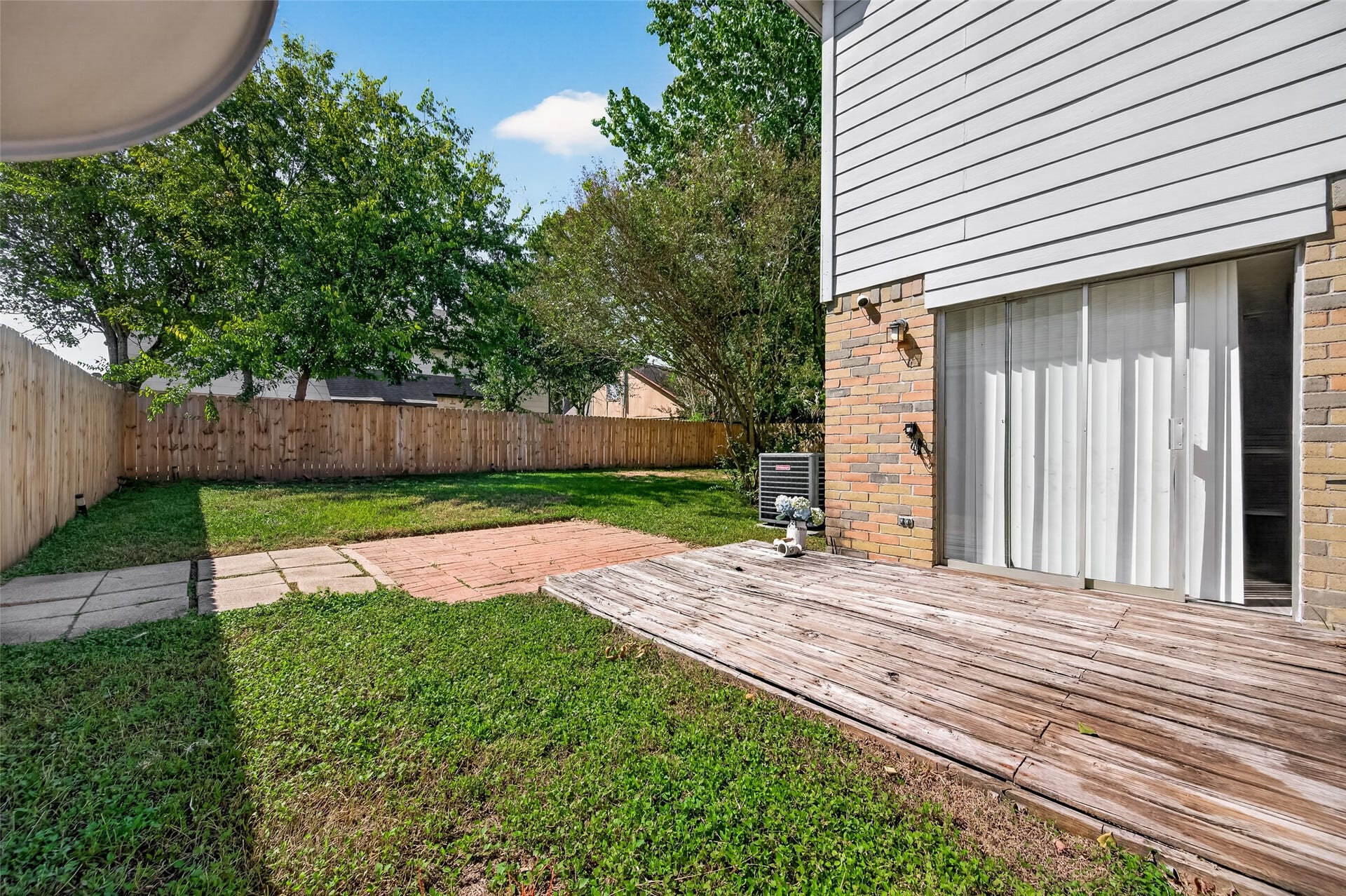 19411 Stillhouse Drive, Tomball, TX 77375 19411 Stillhouse Drive, Tomball, TX 77375