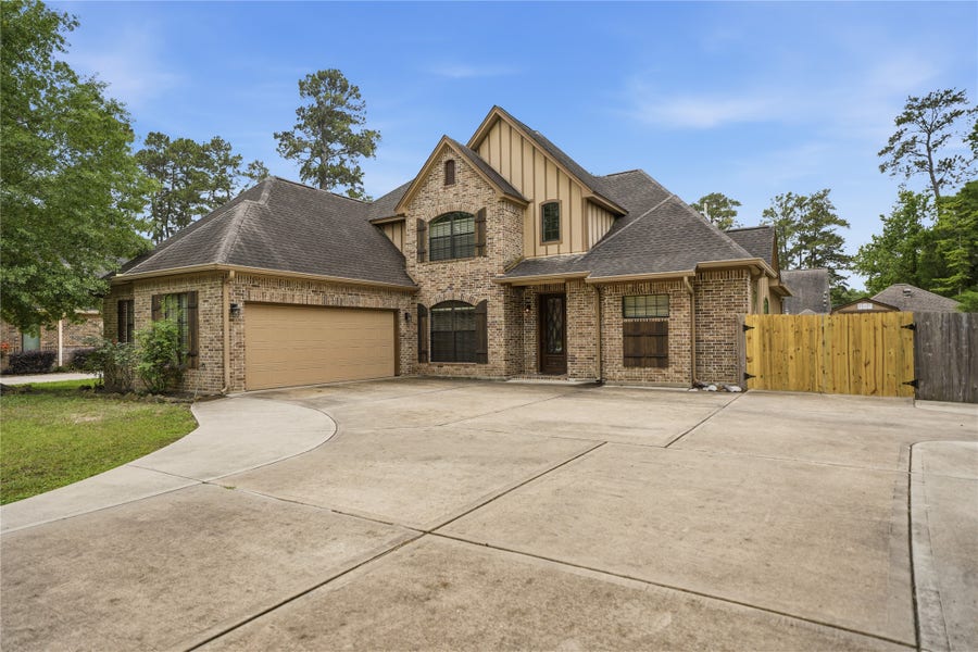Property photo for 536 Stephen F Austin Drive, Conroe, TX