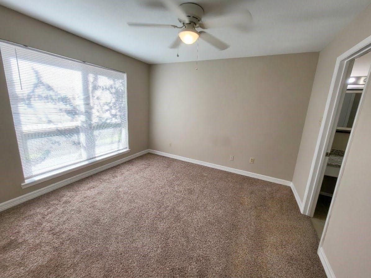 18800 Egret Bay Boulevard, #1101, Webster, TX 77058 Primary Bedroom
