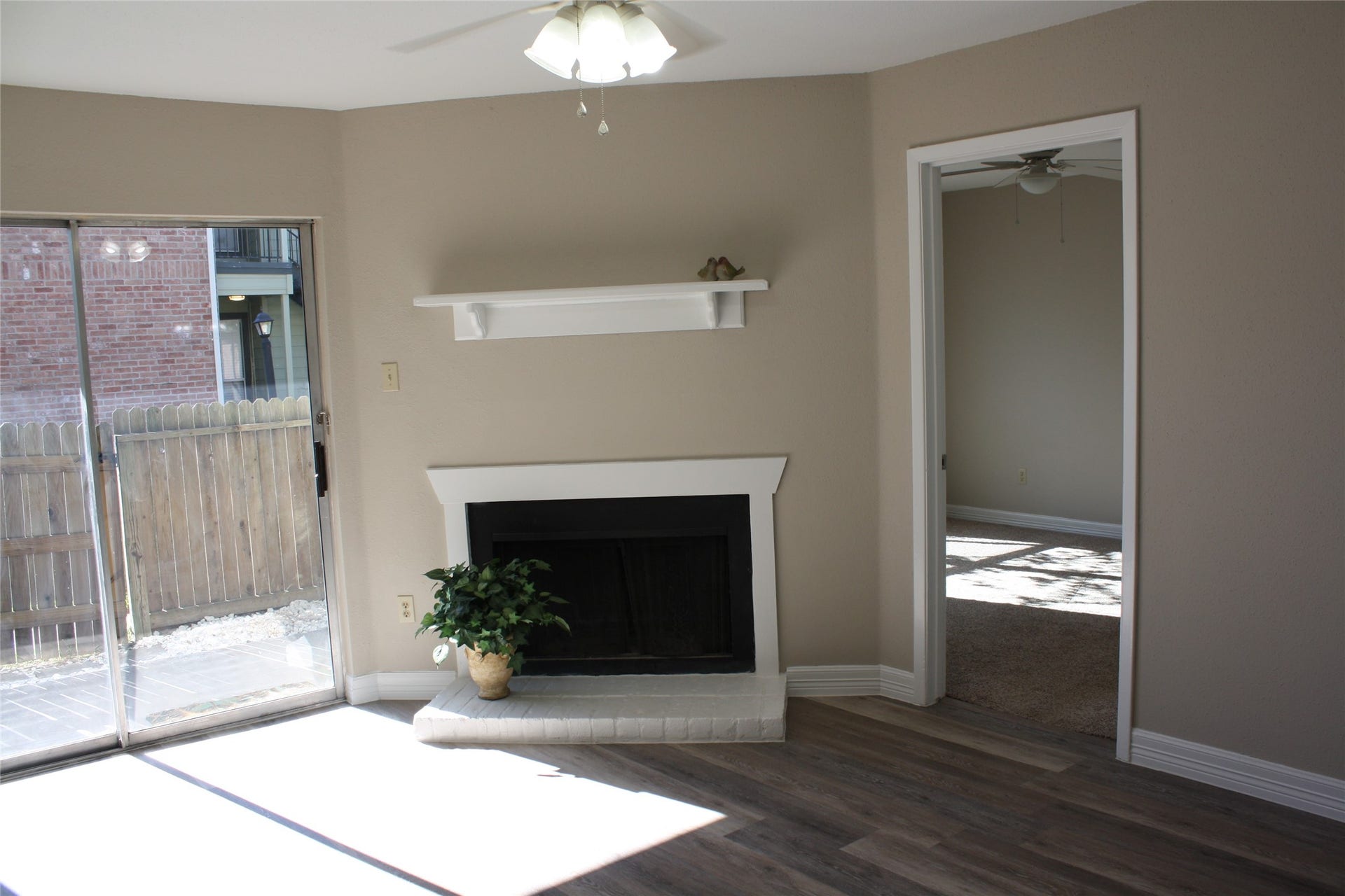 18800 Egret Bay Boulevard, #1101, Webster, TX 77058 Enjoy a wood burning fireplace on those cool evenings.