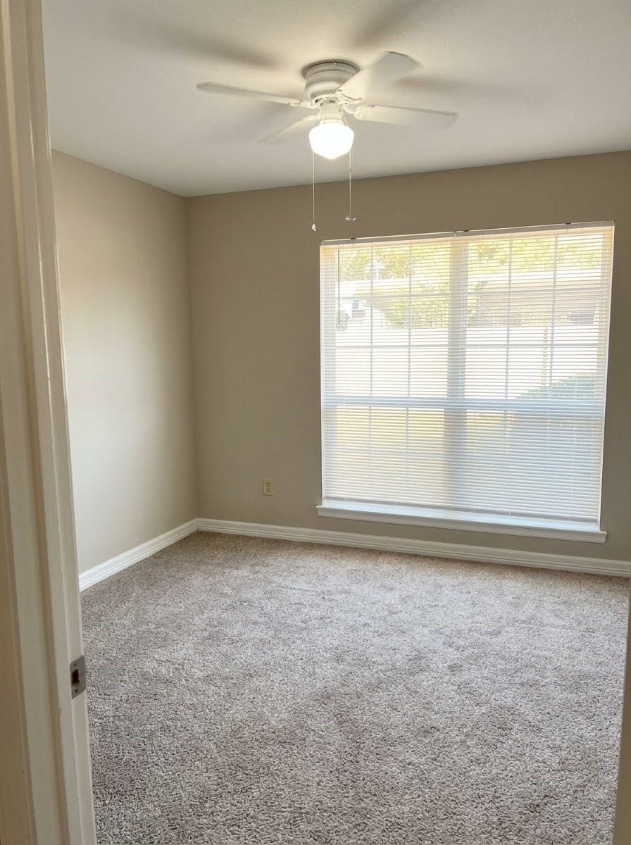 18800 Egret Bay Boulevard, #1101, Webster, TX 77058 Guest Bedroom