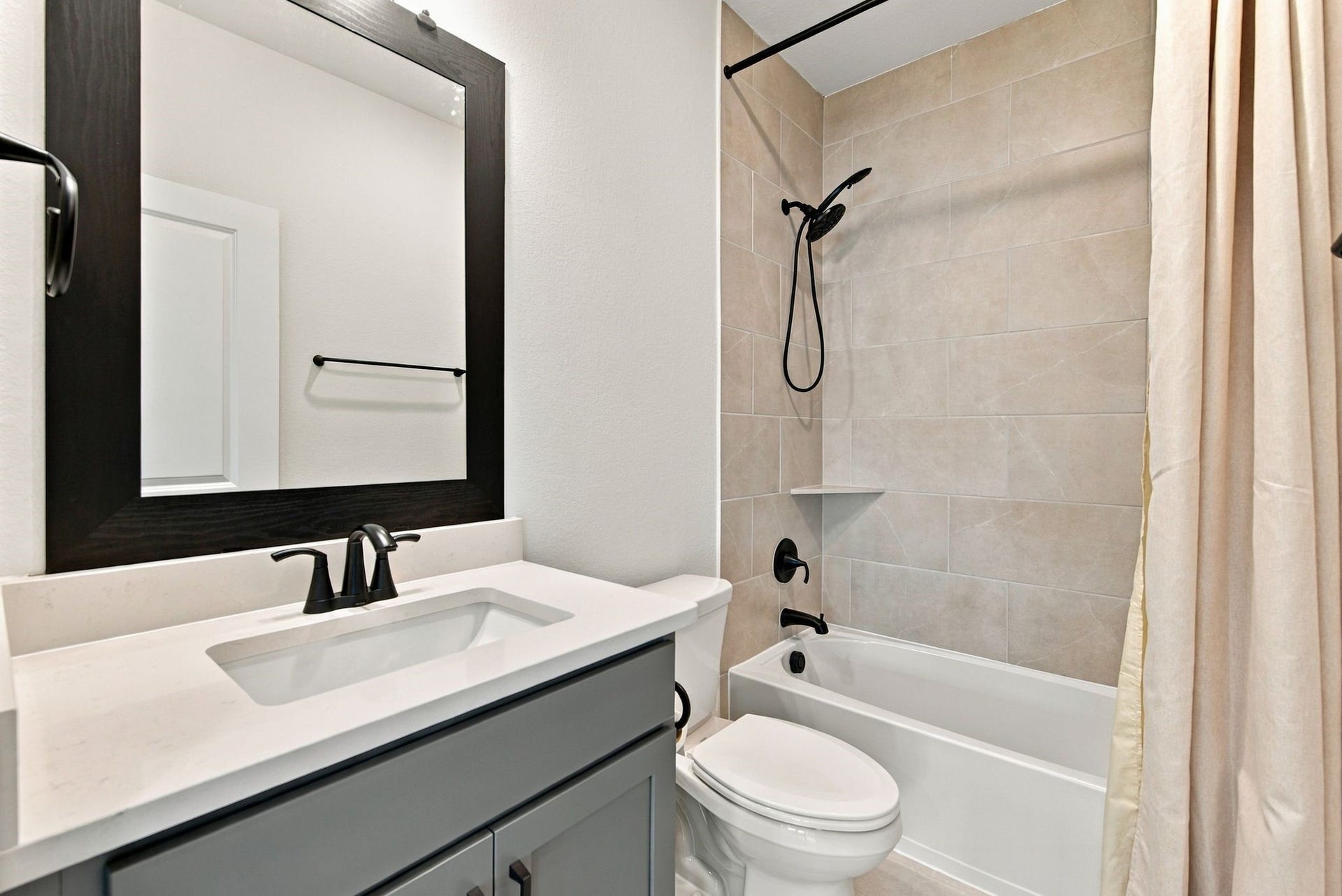 5510 Orangery Lane, Manvel, TX 77578 5510 Orangery Lane, Manvel, TX 77578