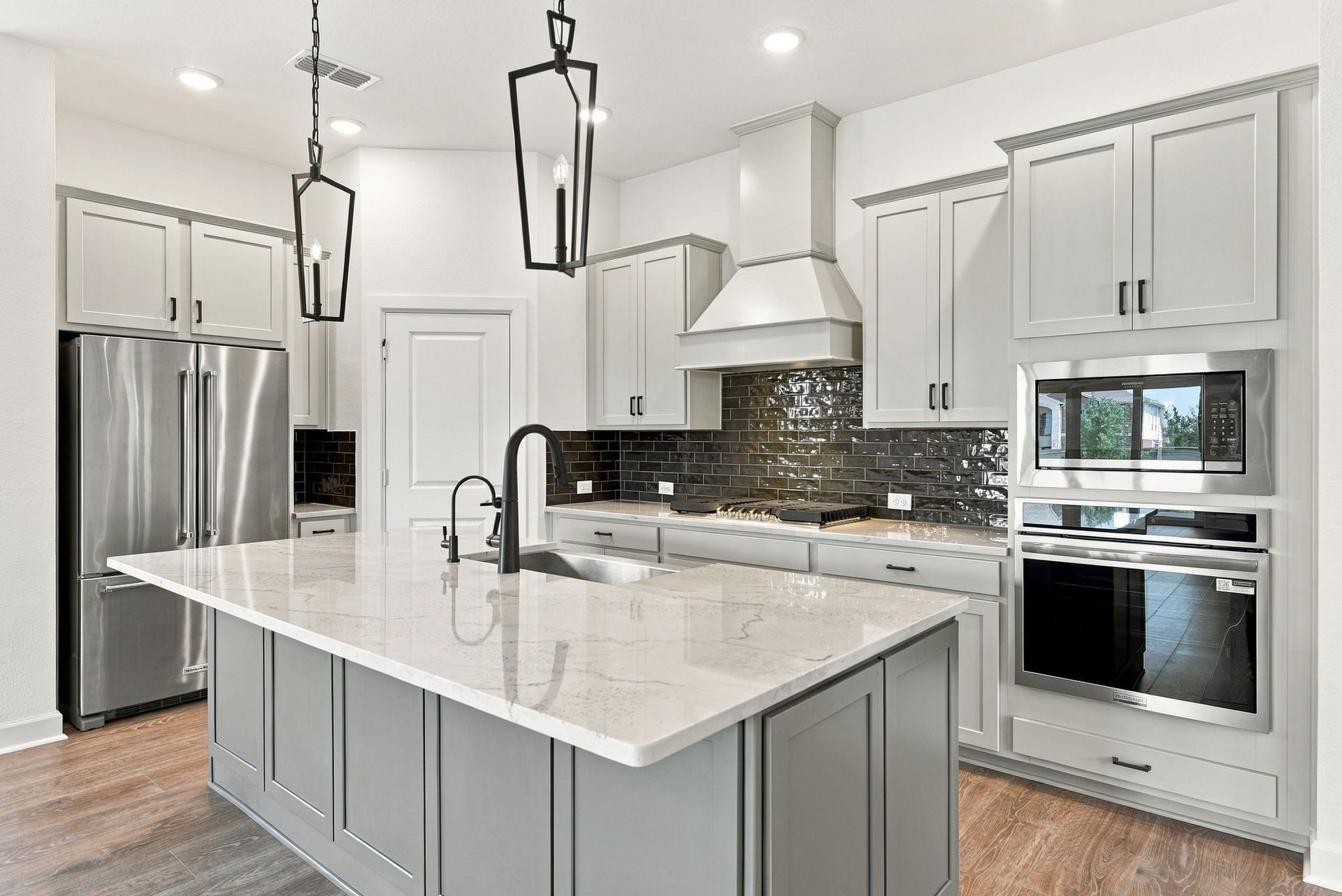 5510 Orangery Lane, Manvel, TX 77578 5510 Orangery Lane, Manvel, TX 77578