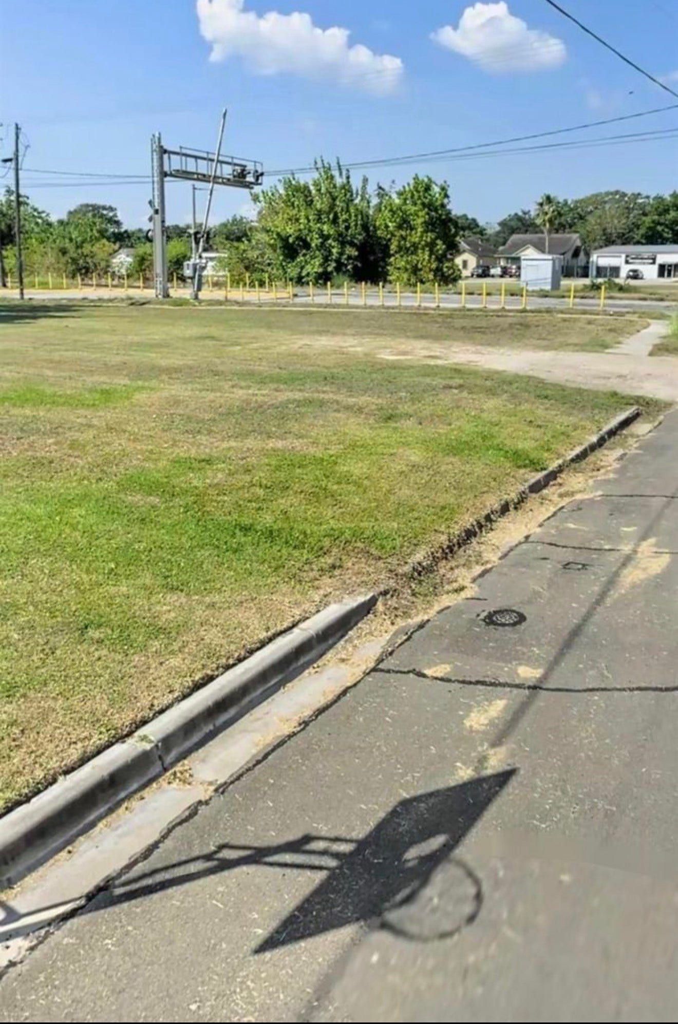 620 N N Main Street, Baytown, TX 77520 620 N N Main Street, Baytown, TX 77520