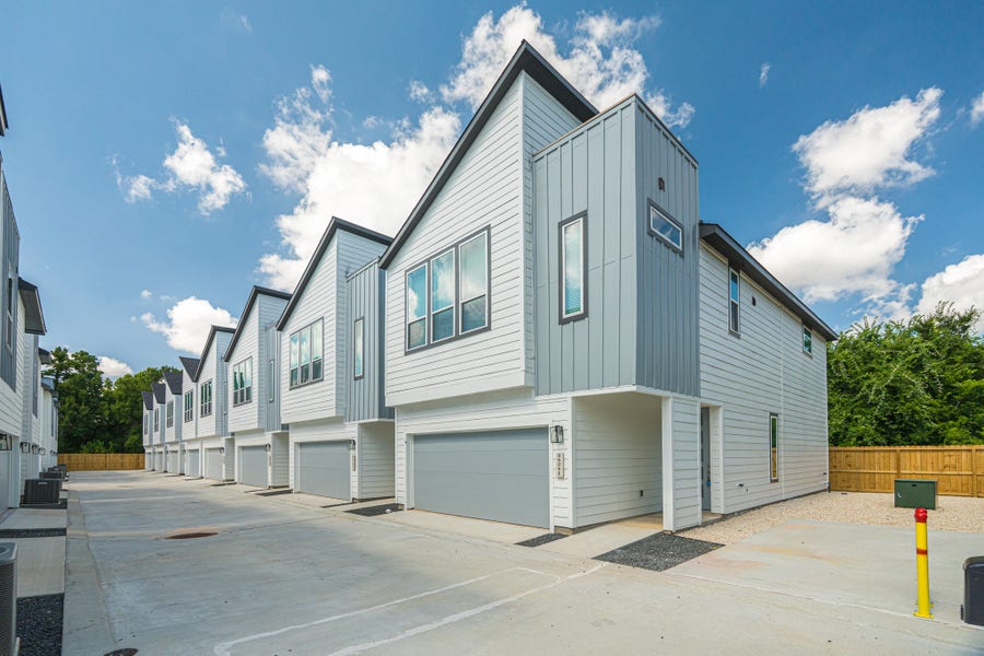 Property photo for 6061 De Soto Street, Houston, TX