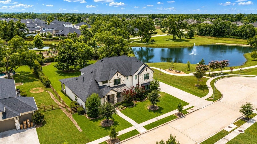 Property photo for 29803 Heron View Lane, Fulshear, TX