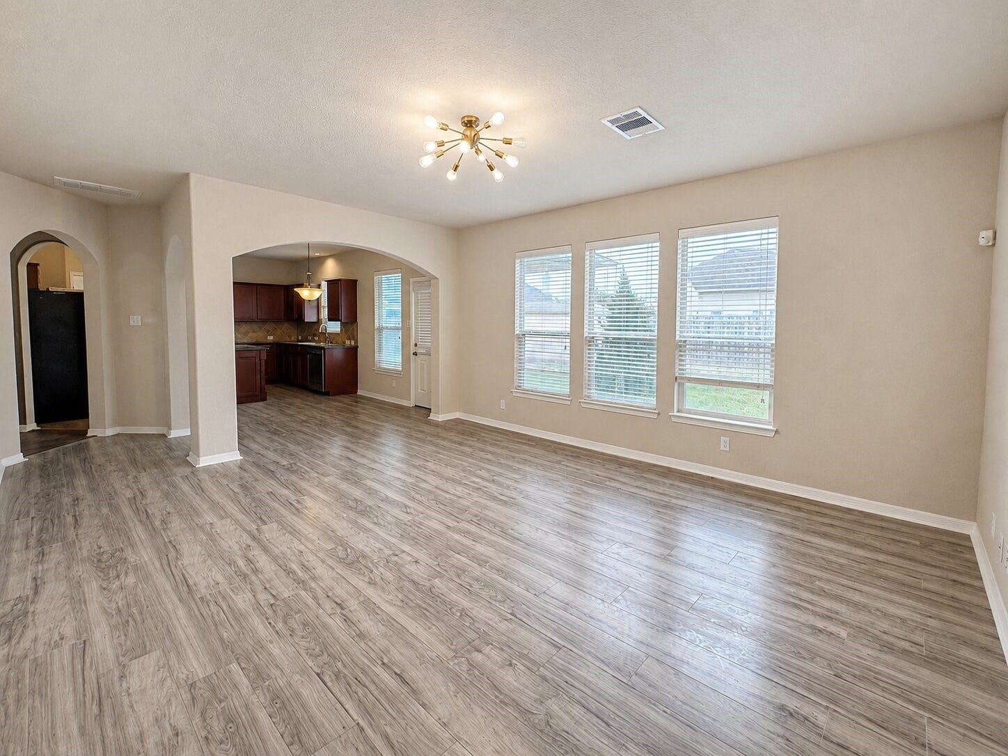 3322 Aegean Drive, Missouri City, TX 77459 3322 Aegean Drive, Missouri City, TX 77459