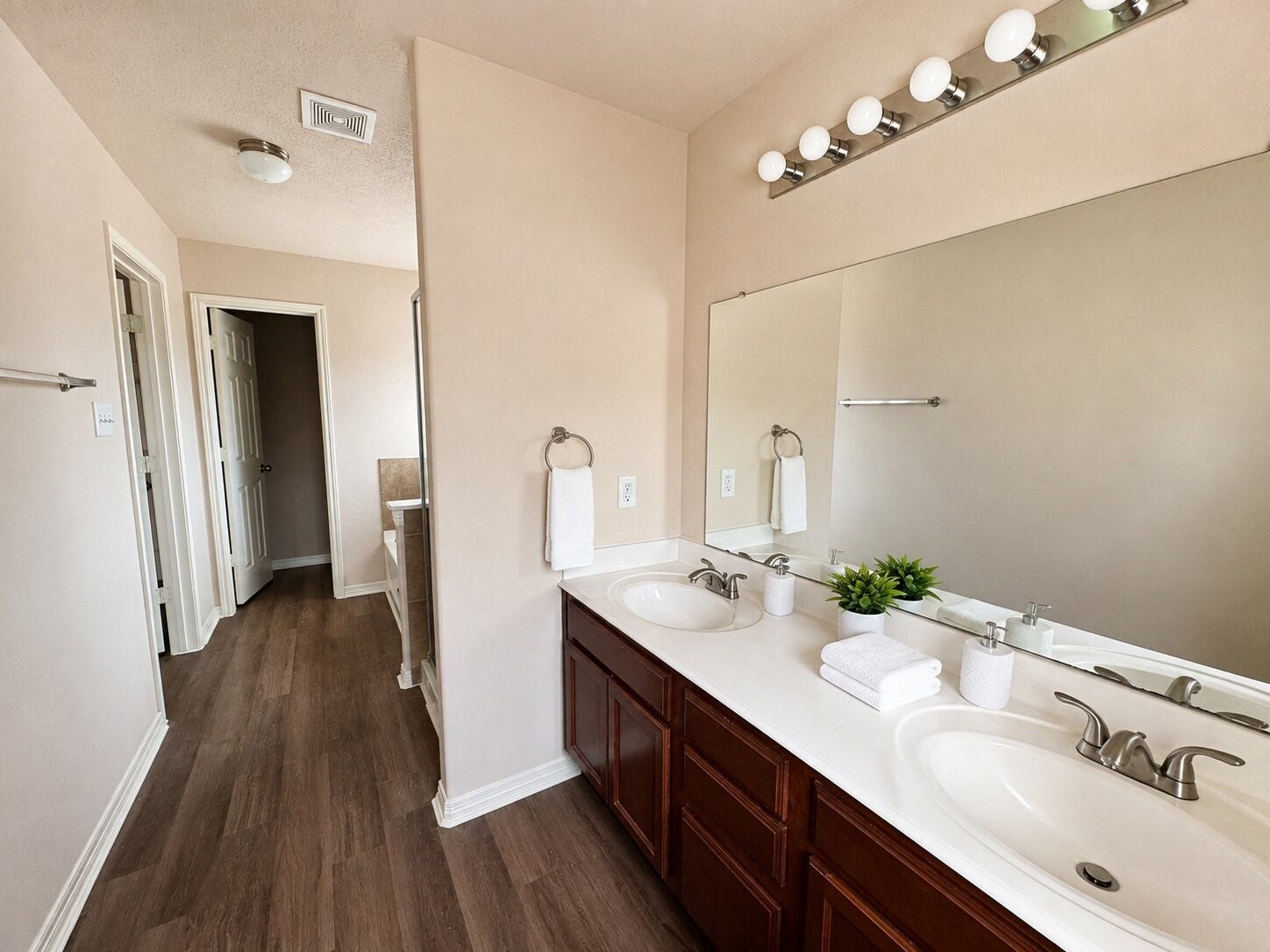 3322 Aegean Drive, Missouri City, TX 77459 3322 Aegean Drive, Missouri City, TX 77459