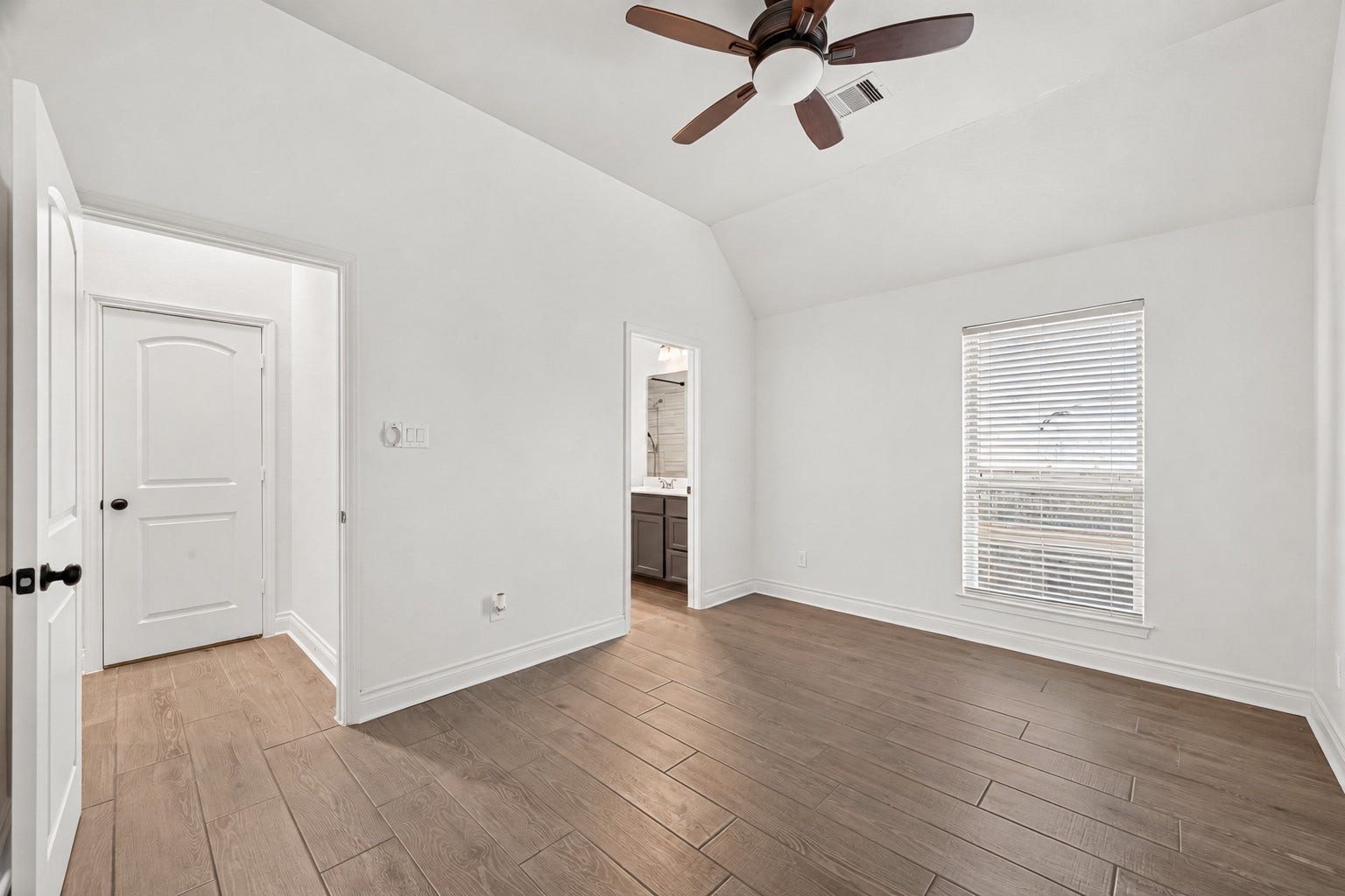 28309 Rabbitt Trail, Spring, TX 77386 28309 Rabbitt Trail, Spring, TX 77386