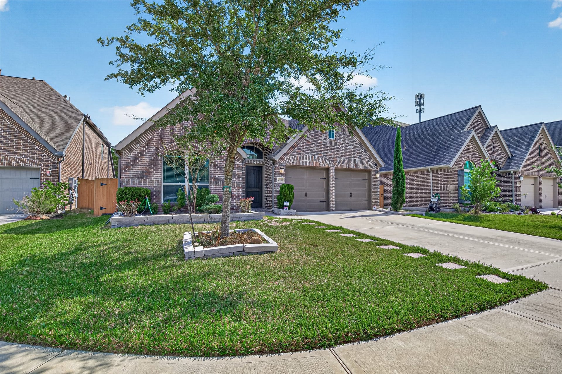 28309 Rabbitt Trail, Spring, TX 77386 28309 Rabbitt Trail, Spring, TX 77386