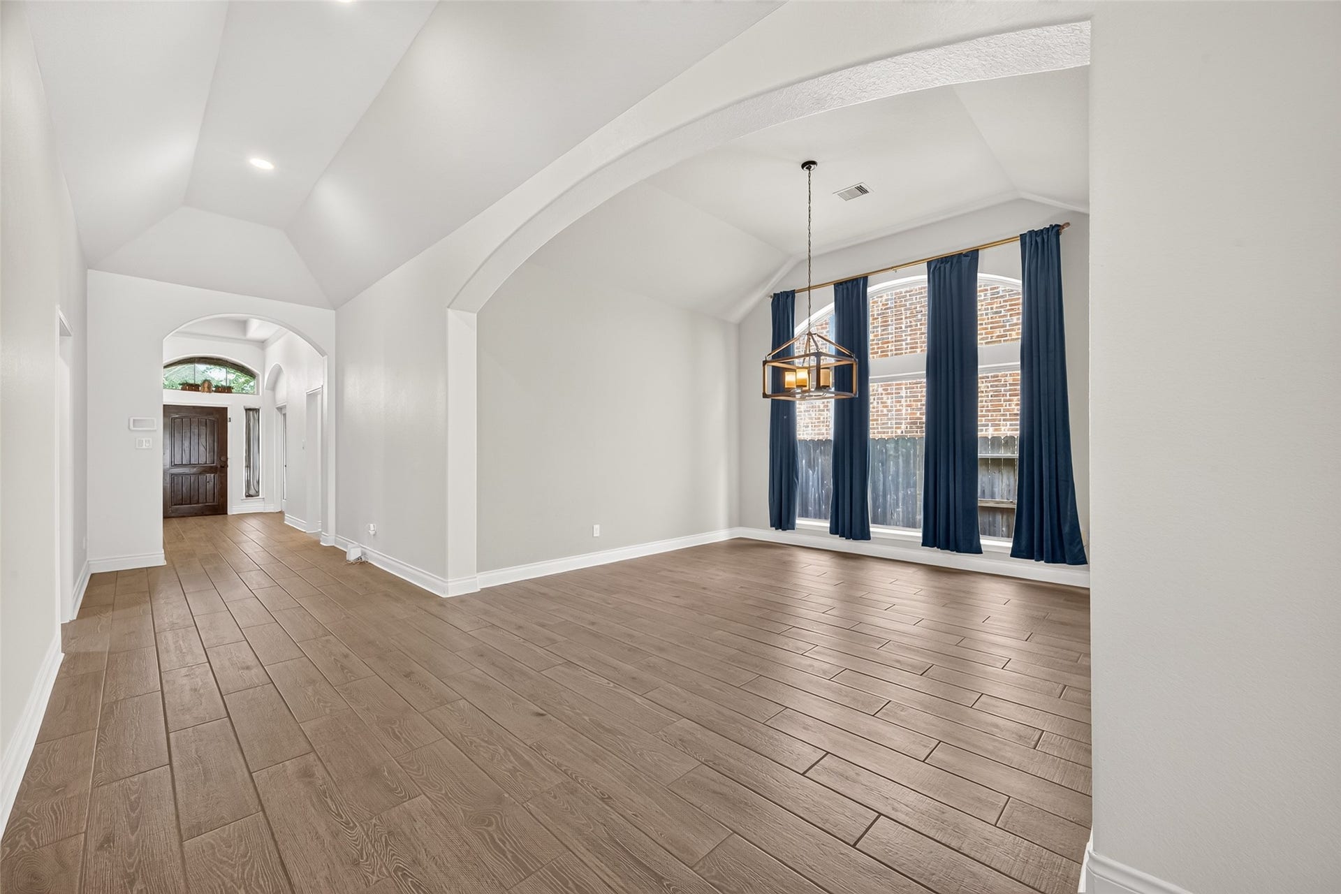 28309 Rabbitt Trail, Spring, TX 77386 28309 Rabbitt Trail, Spring, TX 77386