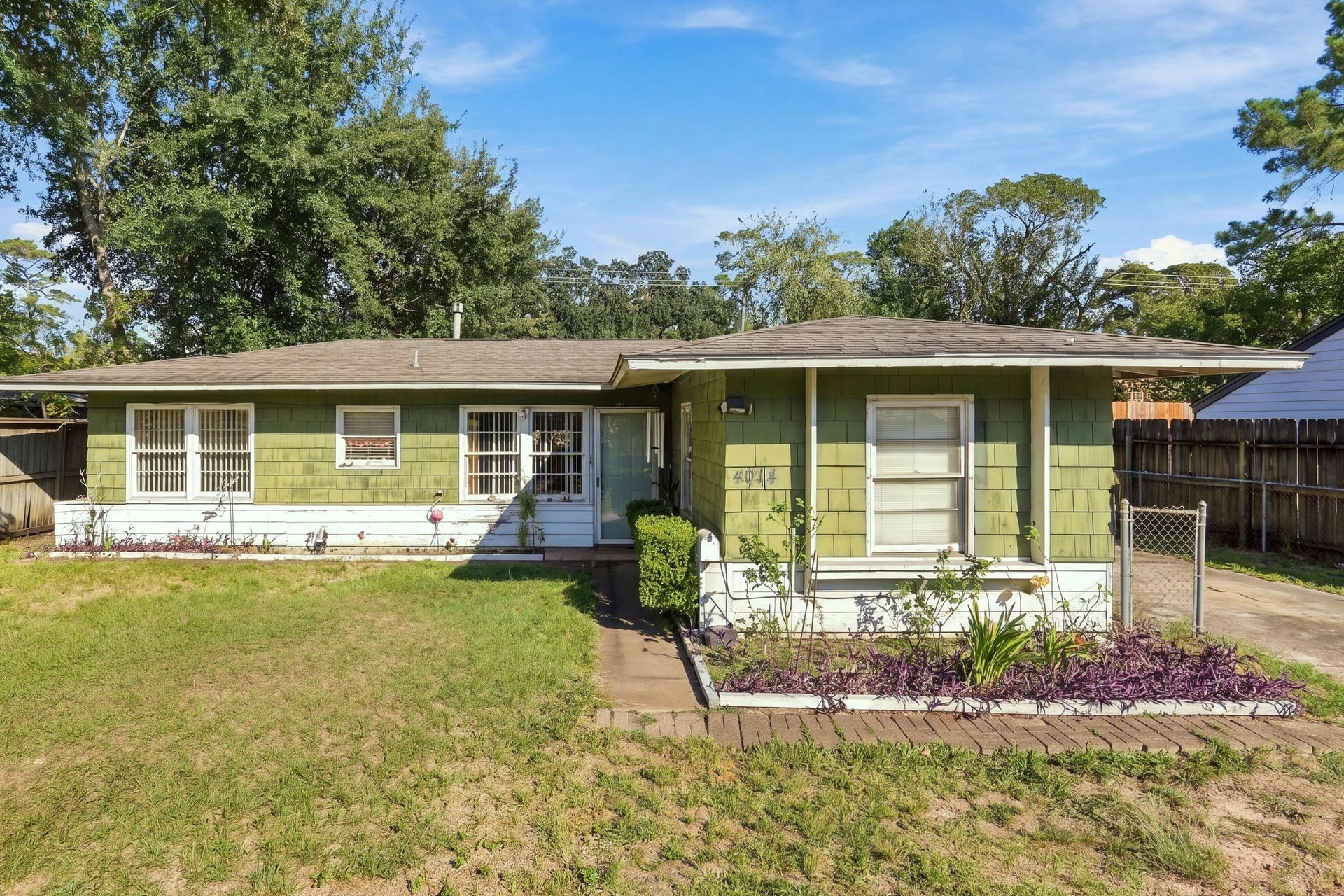 4014 Ella Boulevard, Houston, TX 77018