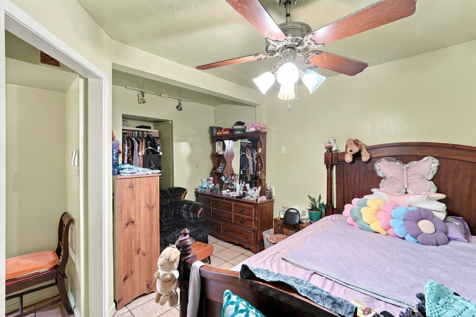 4014 Ella Boulevard, Houston, TX 77018