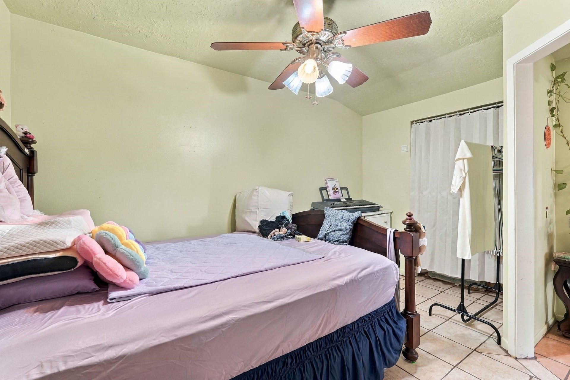 4014 Ella Boulevard, Houston, TX 77018