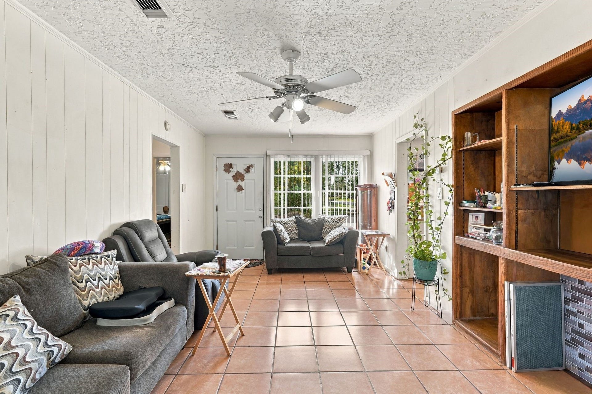 4014 Ella Boulevard, Houston, TX 77018