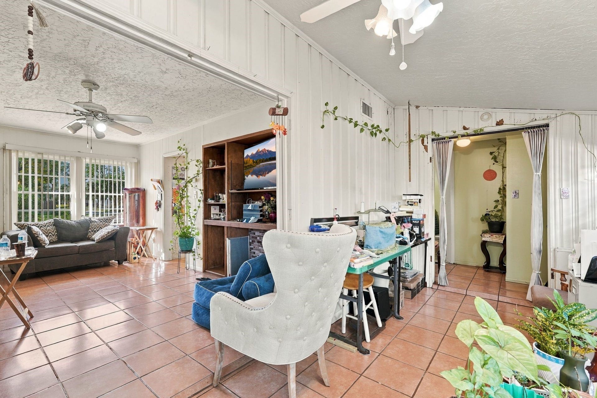 4014 Ella Boulevard, Houston, TX 77018